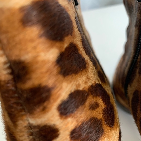 𝅺steve Madden Calf Hair Ankle Boots - Picture 9 of 9